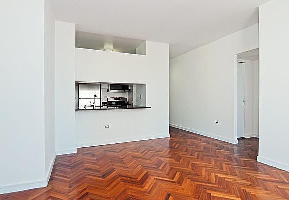 2nd image of 360 E 88th St APT 11E