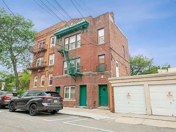 3rd image of 50 66th St