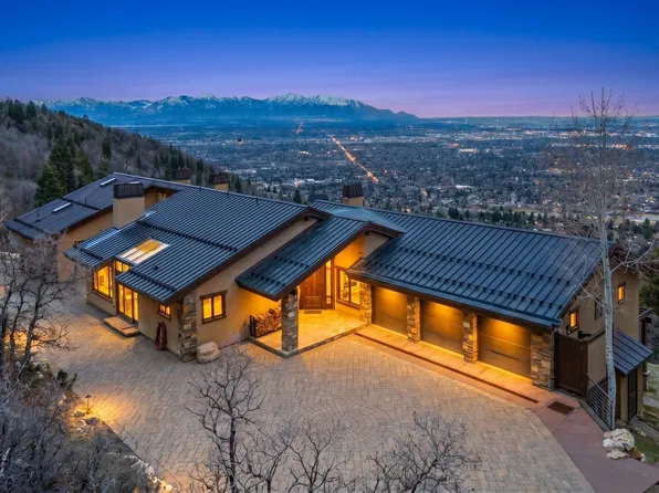 4552 S Zarahemla Dr E, Salt Lake City, UT 84124