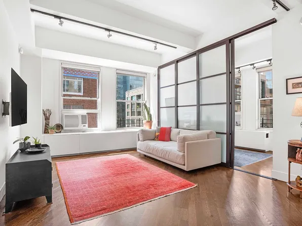 425 Park Ave S APT 16B, New York, NY 10016