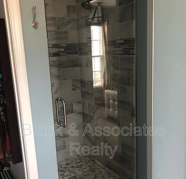 603 Knightsborough Way — Photo 10
