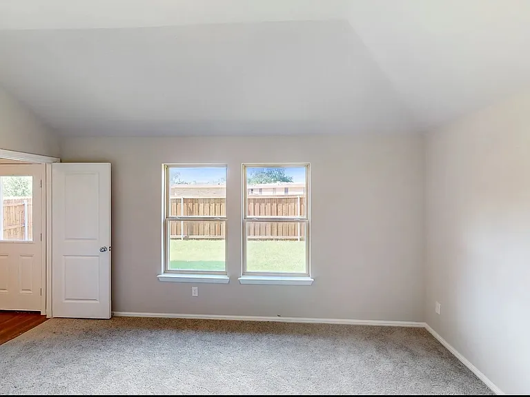 1101 La Esperanza Dr — Photo 21