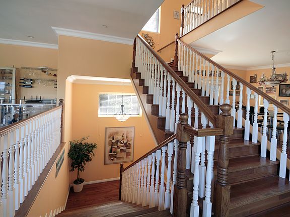 4th image of 4800 Galendo St