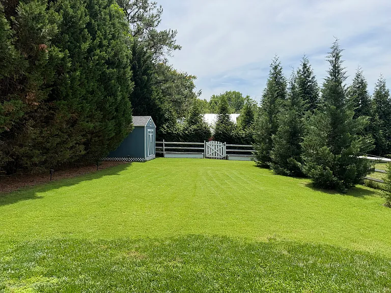 2603 Walker Rd — Photo 4
