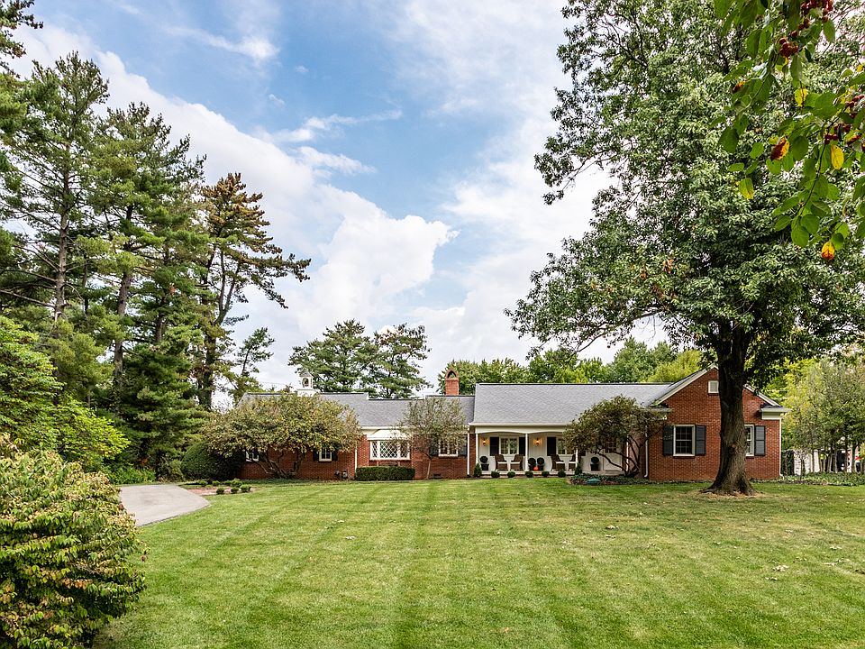1st image of 538 Wayside Dr