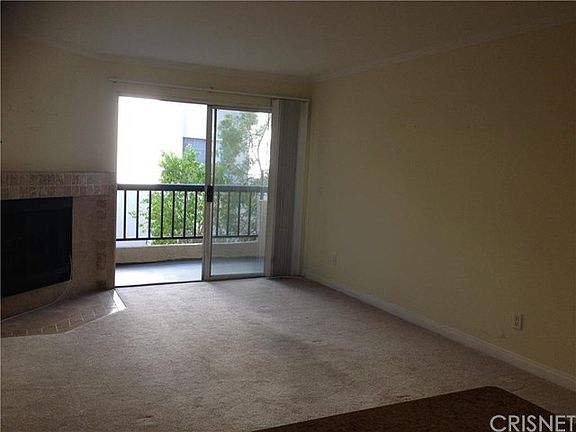 4th image of 5535 Canoga Ave APT 216