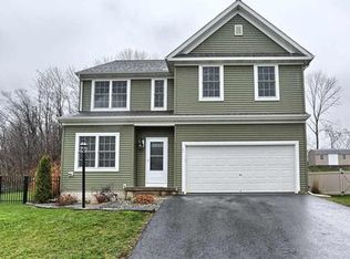 21 Pavers Cove Ct, Middletown, PA 17057