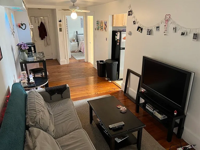 137 Peterborough St #31 — Photo 3