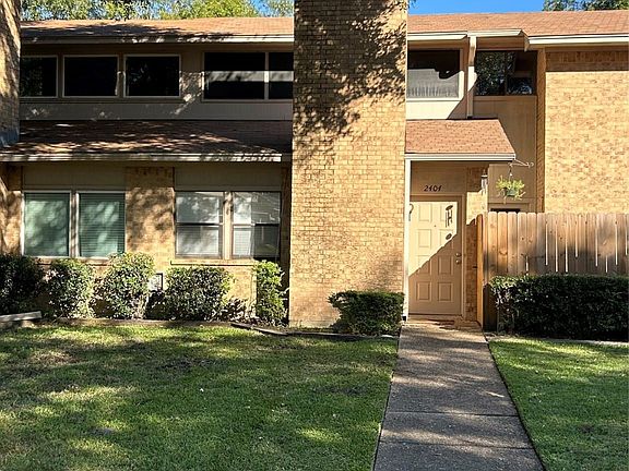2nd image of 2404 Villa Ct #2404
