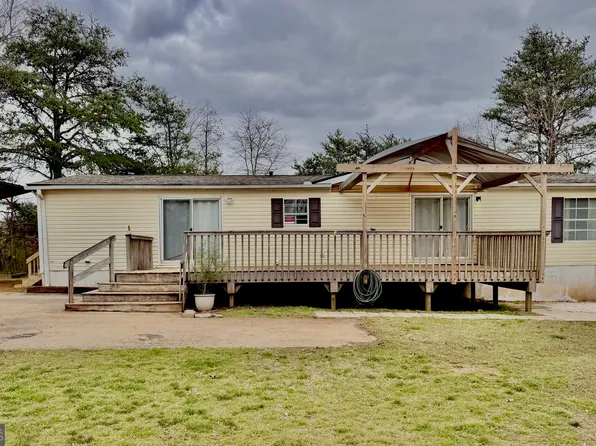 6570 Duncan Bridge Rd, Cleveland, GA 30528
