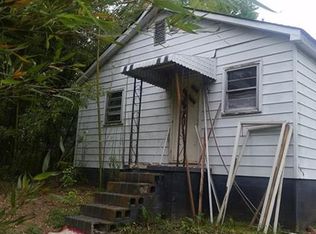 402 Broadway St NW, Lenoir, NC 28645