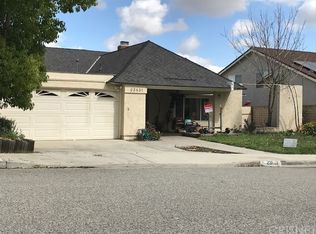 23831 Sarda Rd, Santa Clarita, CA 91355