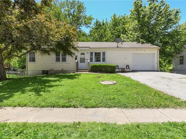 16705 E 3rd St N, Independence, MO 64056