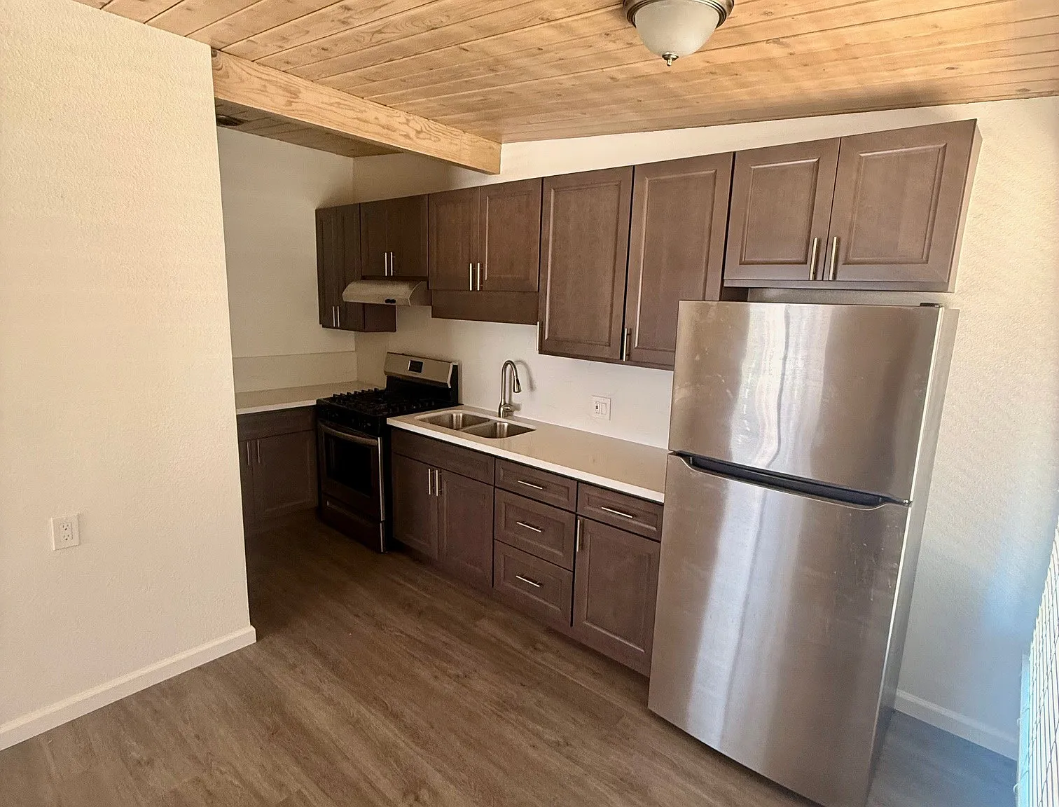 1 bed, $1,850 — Photo 3