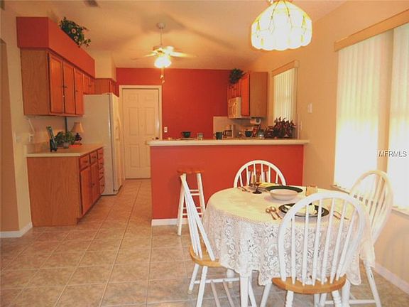 2nd image of 864 Cortez Ave