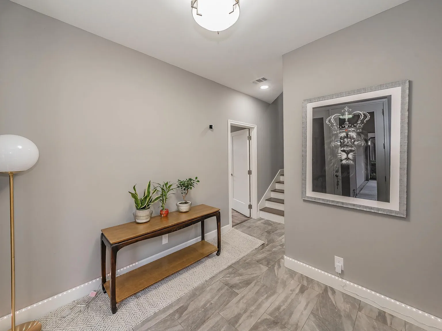 3 bed, 3.5 bath, 2154 sqft, $4,250 — Photo 3