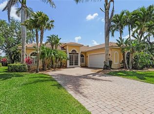 3632 Recreation Ln, Naples, FL 34116