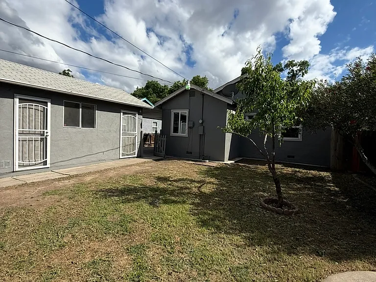 1809 Idalou Ave — Photo 11