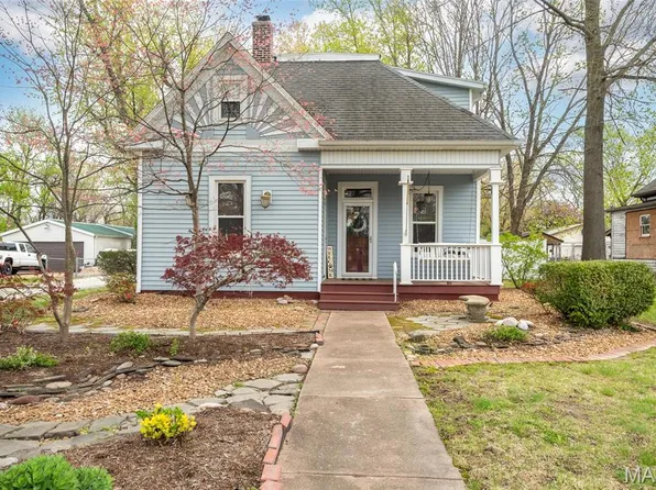 940 Hillsboro Ave, Edwardsville, IL 62025