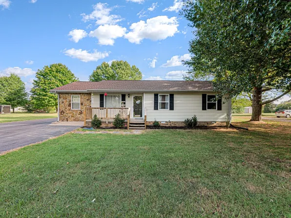 1440 Old Highway 52, Lafayette, TN 37083