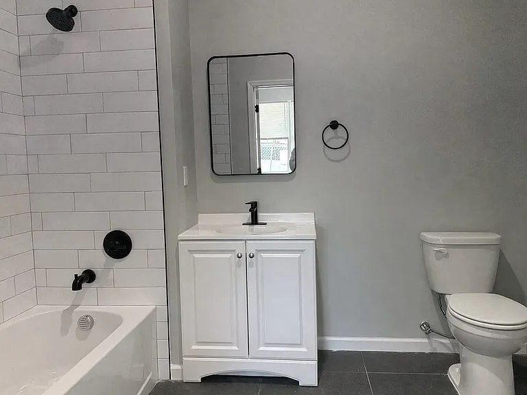22 Seeley St #201 — Photo 10