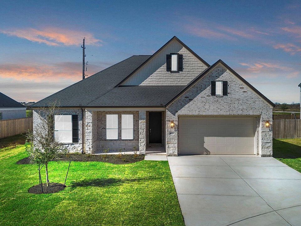 1st image of 413 Hampton Edge Ln