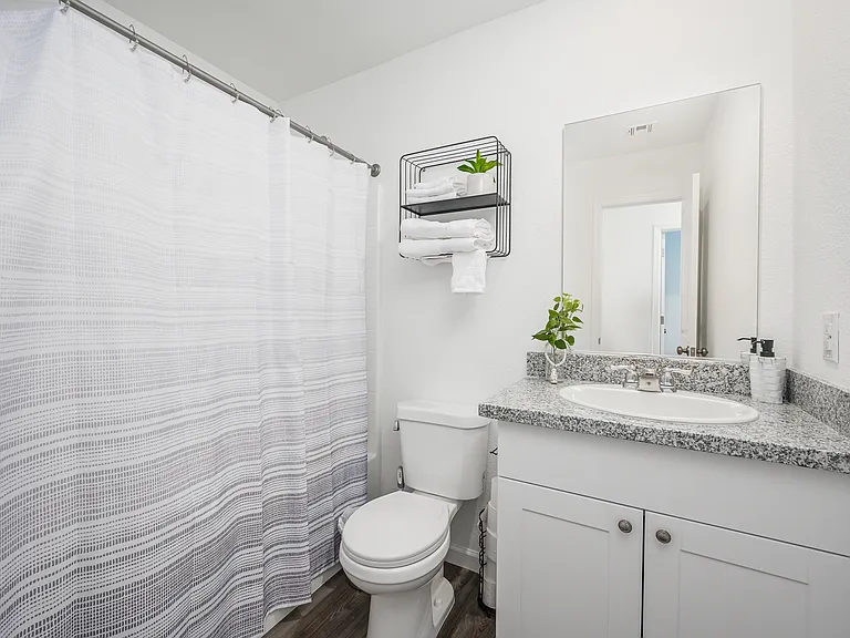 2389 Cottonwood Dr — Photo 6