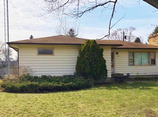 1888 Smyers Dr, Benton Harbor, MI