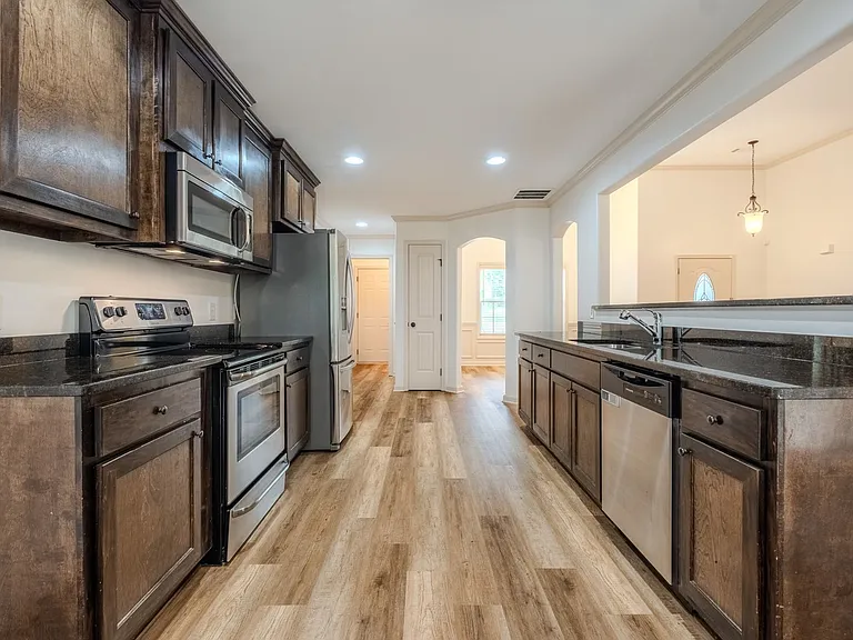 115 Cypress Pl — Photo 7