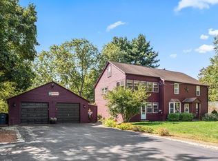 89 Elm St, Blackstone, MA 01504