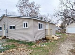 809 Washington St, Nashville, MI