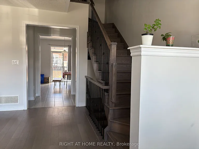 3312 Erasmum St — Photo 15