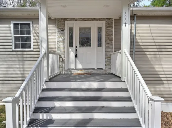 2007 Reservoir St, Binghamton, NY 13903