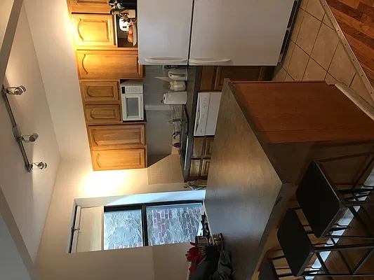 Rented by Chartwell Manhattan Realty | media 5