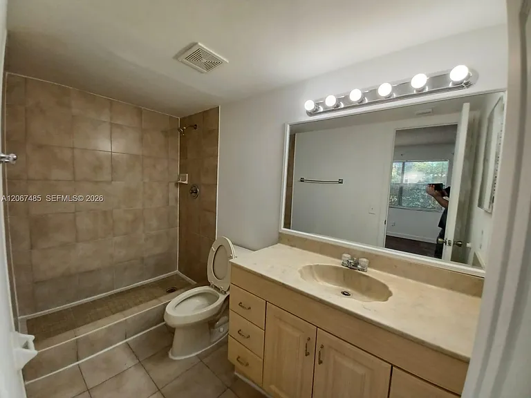 11120 Royal Palm Blvd #4-10 — Photo 10