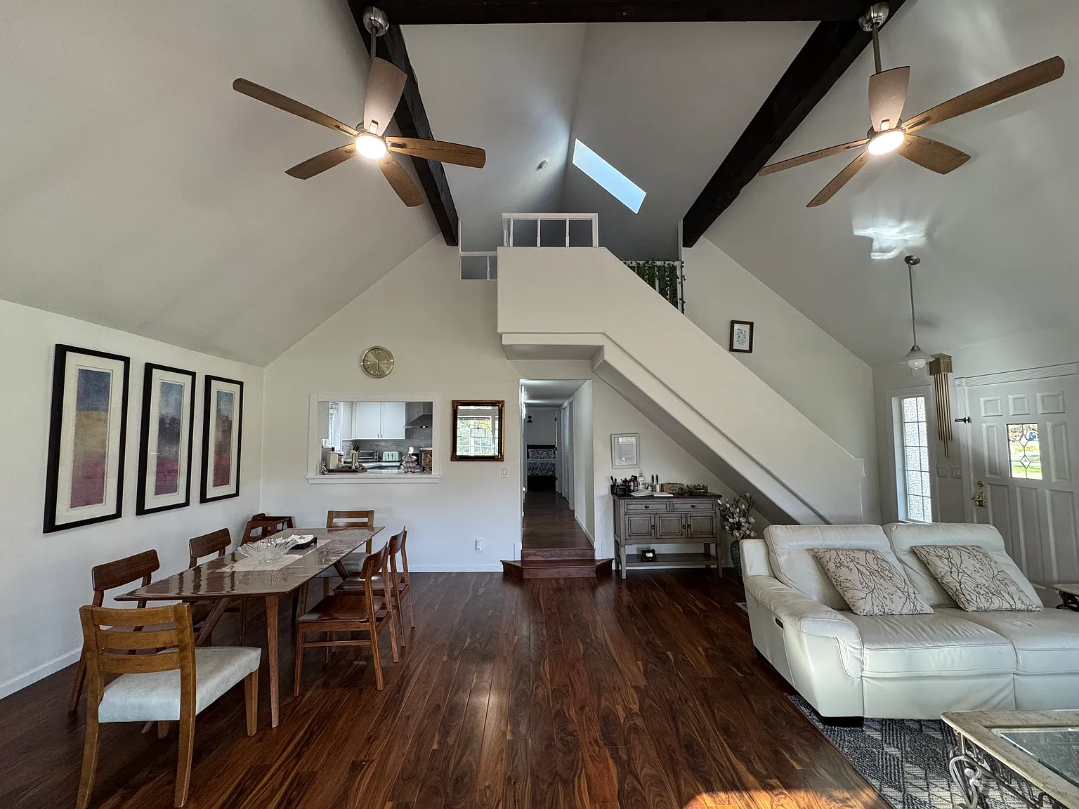3 bed, 1480 sqft, $4,500 — Photo 2