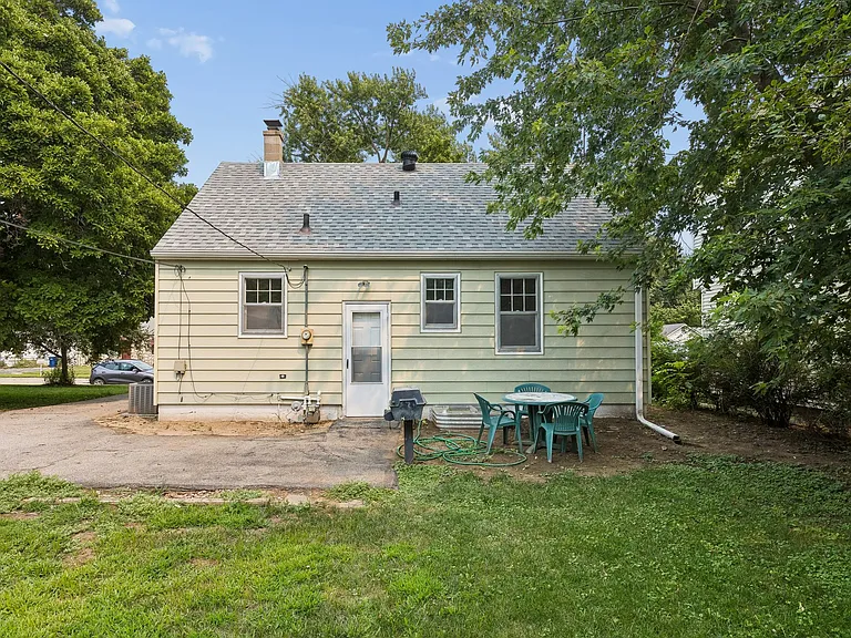 2602 Madison St — Photo 22
