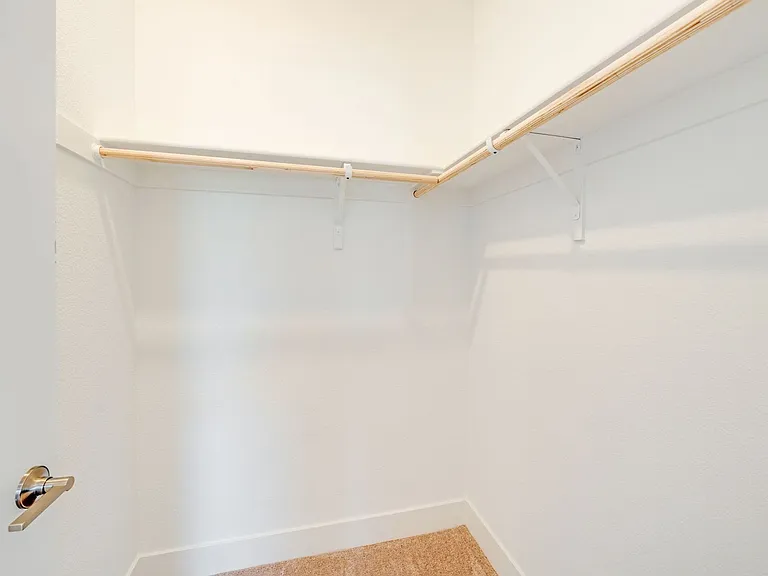 3363 Apollo Ct — Photo 40