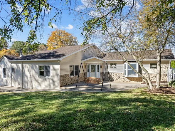 128 Evergreen Dr, McMurray, PA 15317