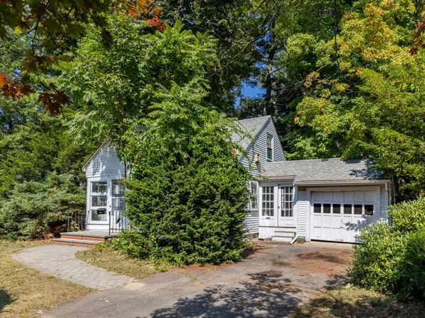 71 Converse St, Wakefield, MA 01880