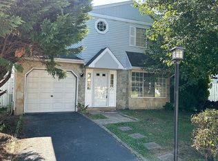 12812 Galdi Ln, Philadelphia, PA 19154