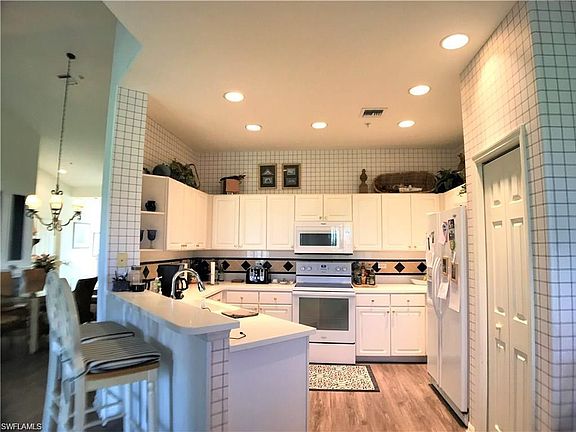 4th image of 8225 Danbury Blvd APT 203