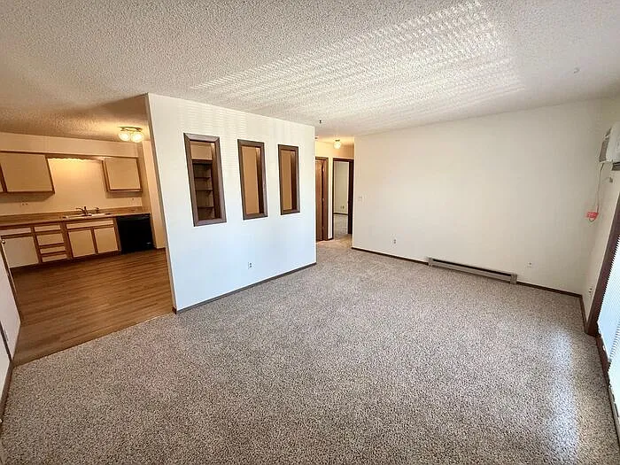 332 Terri Dr #6 — Photo 2