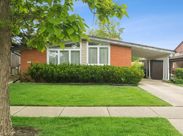 8501 W Normal Ave, Niles, IL 60714