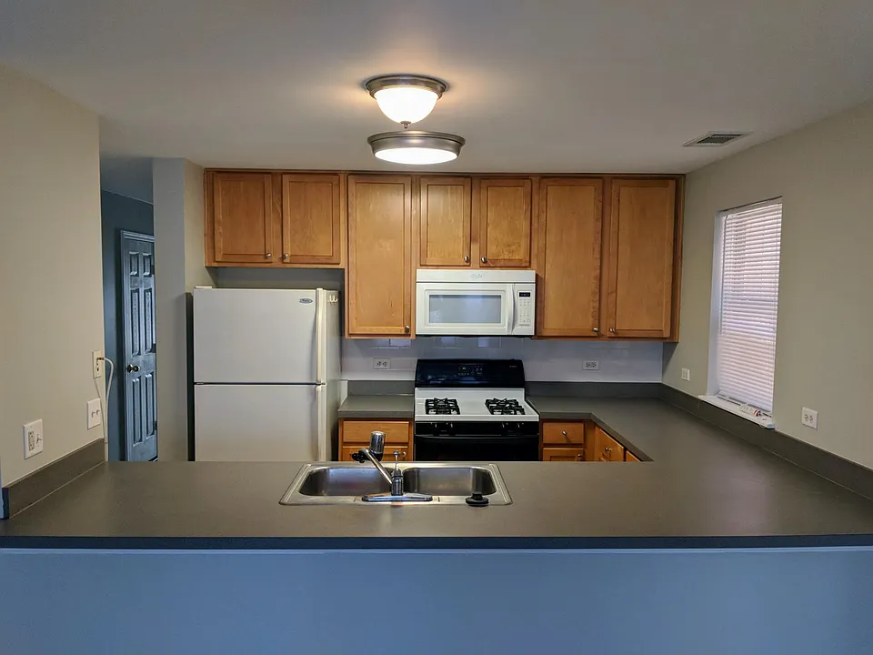 Kitchen, Subway Tile backsplash, Dishwasher, Disposal, Range