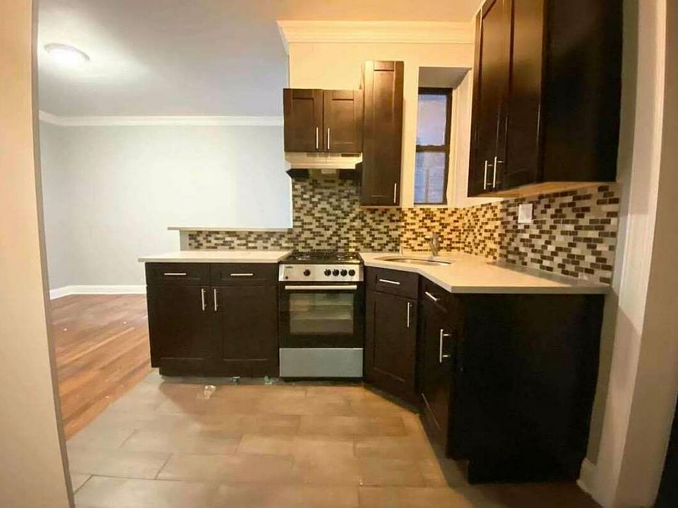 1st image of 166 W 129th St #20A