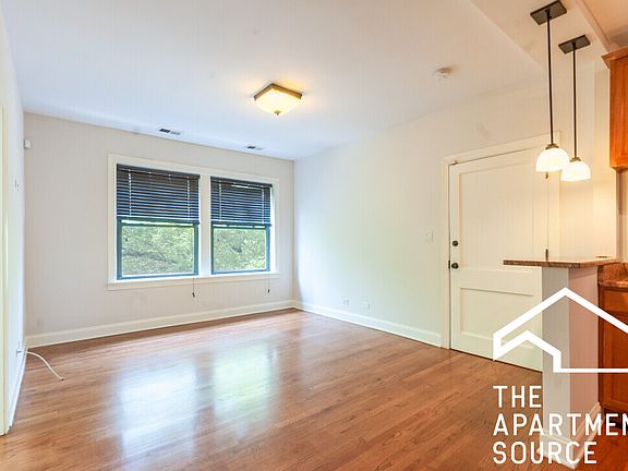 2nd image of 3439 N Lakewood Ave #3