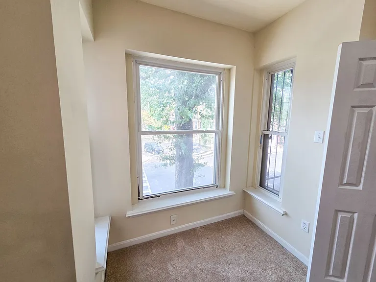 207 R St NW #4 — Photo 20