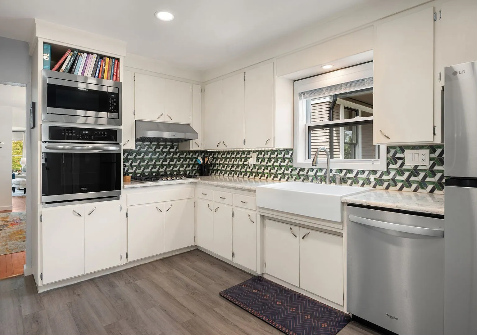 Classic Queen Anne Character Home! Open House Sunday! — Photo 1