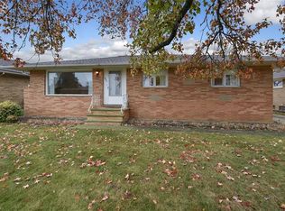 7603 Tamiami Dr, Parma, OH 44134
